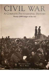 Cubierta de Civil War Album: A Complete Photographic History: Fort Sumter to Appomattox