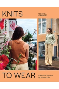 Coberta de Knits to Wear: Effortless Patterns by Kutova Kika