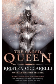Cubierta de Caged Queen: The unmissable romantasy sequel to The Last Namsara from the author of TikTok hit The Crimson Moth